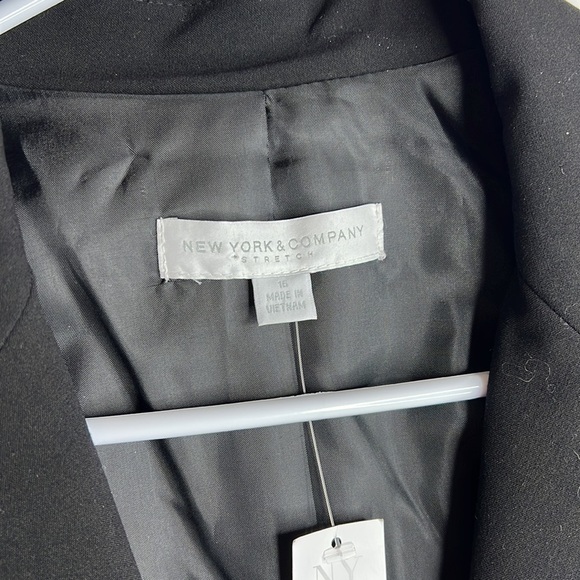 NWT New York & Company Black Relaxed Tailored Boyfriend Blazer - Picture 4 of 9